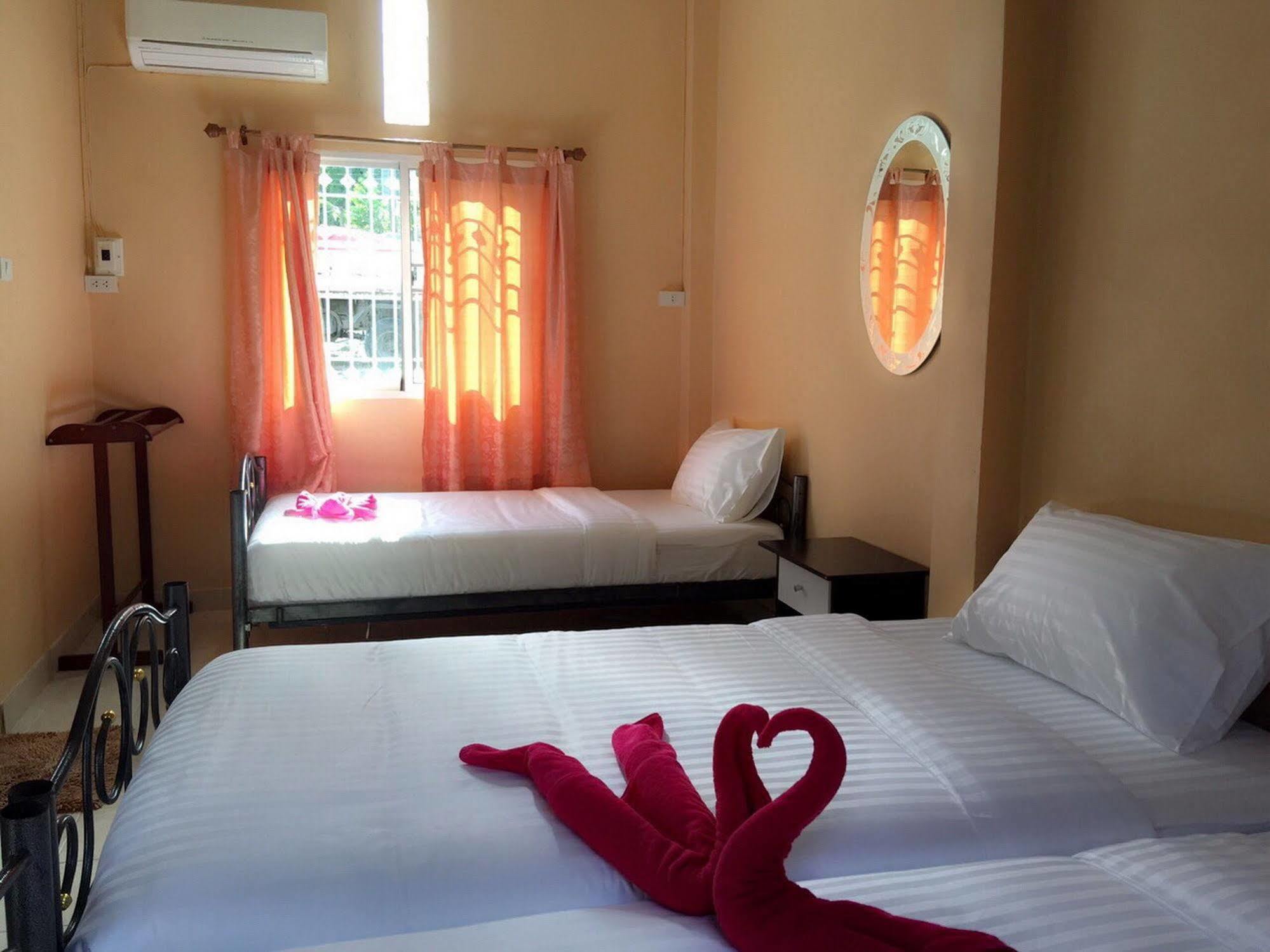 Sarin Guesthouse Ko Tao Exterior foto
